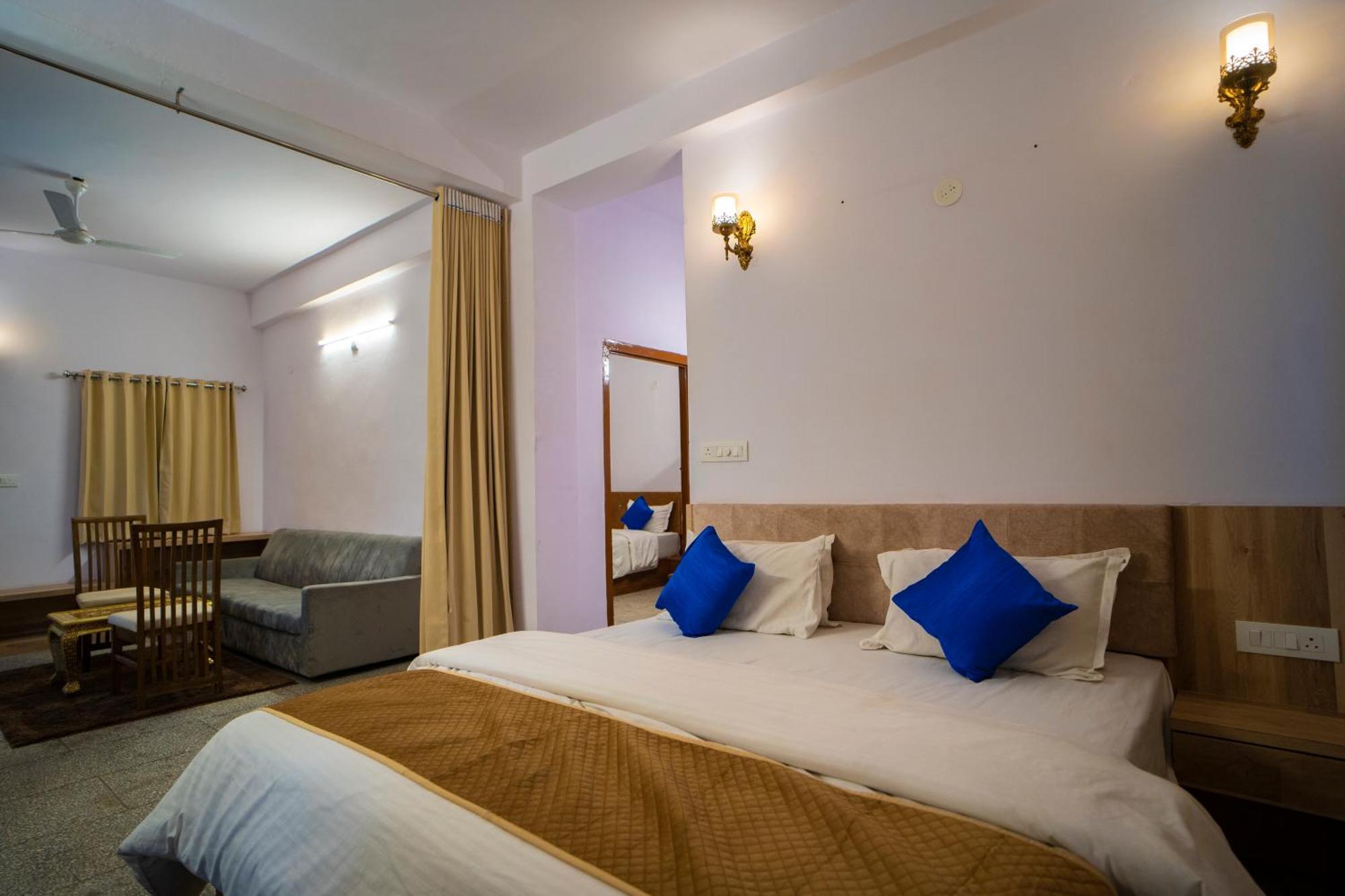Devdarshan Hotel & Restaurant Udaipur Dış mekan fotoğraf