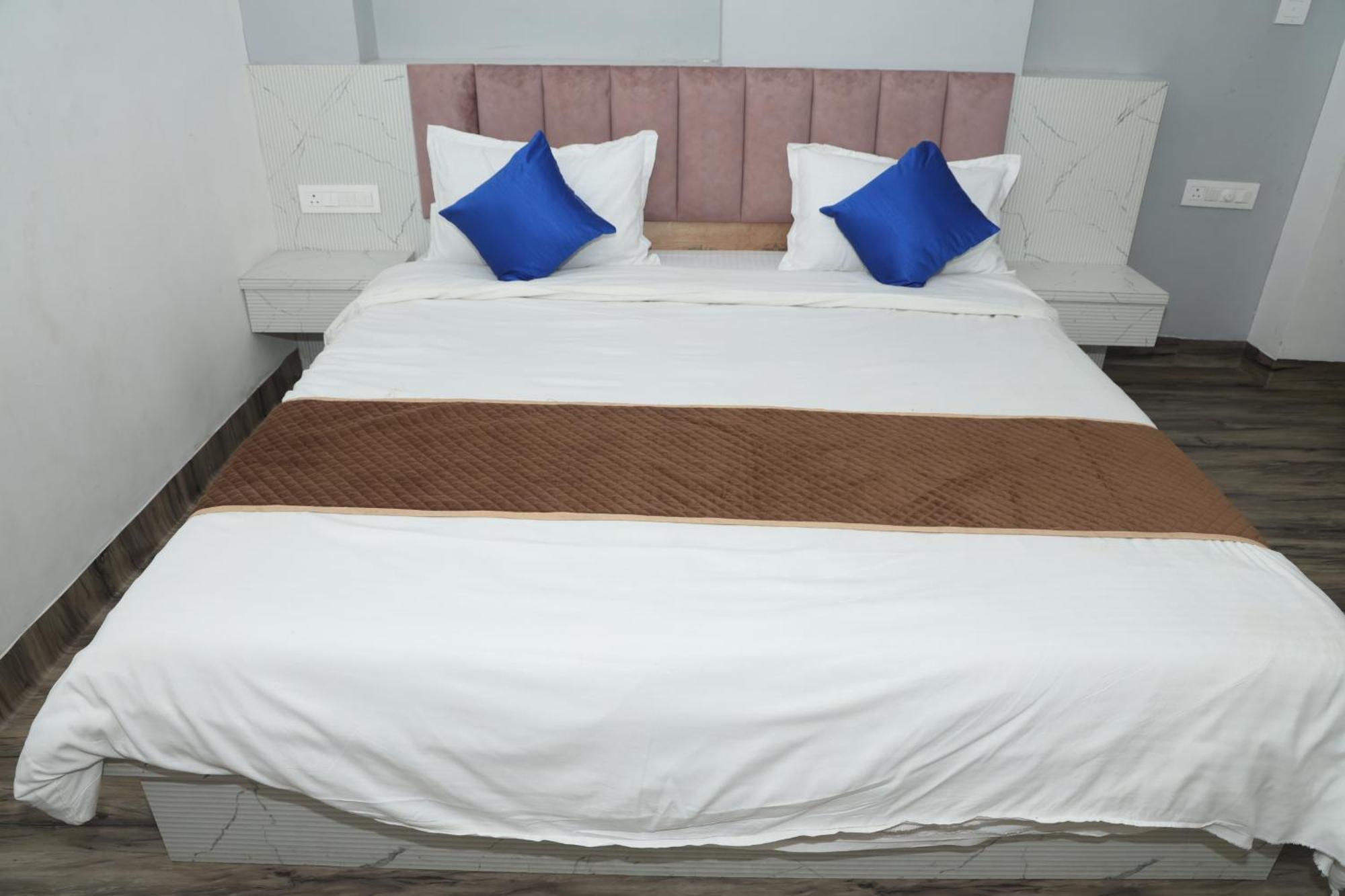 Devdarshan Hotel & Restaurant Udaipur Dış mekan fotoğraf